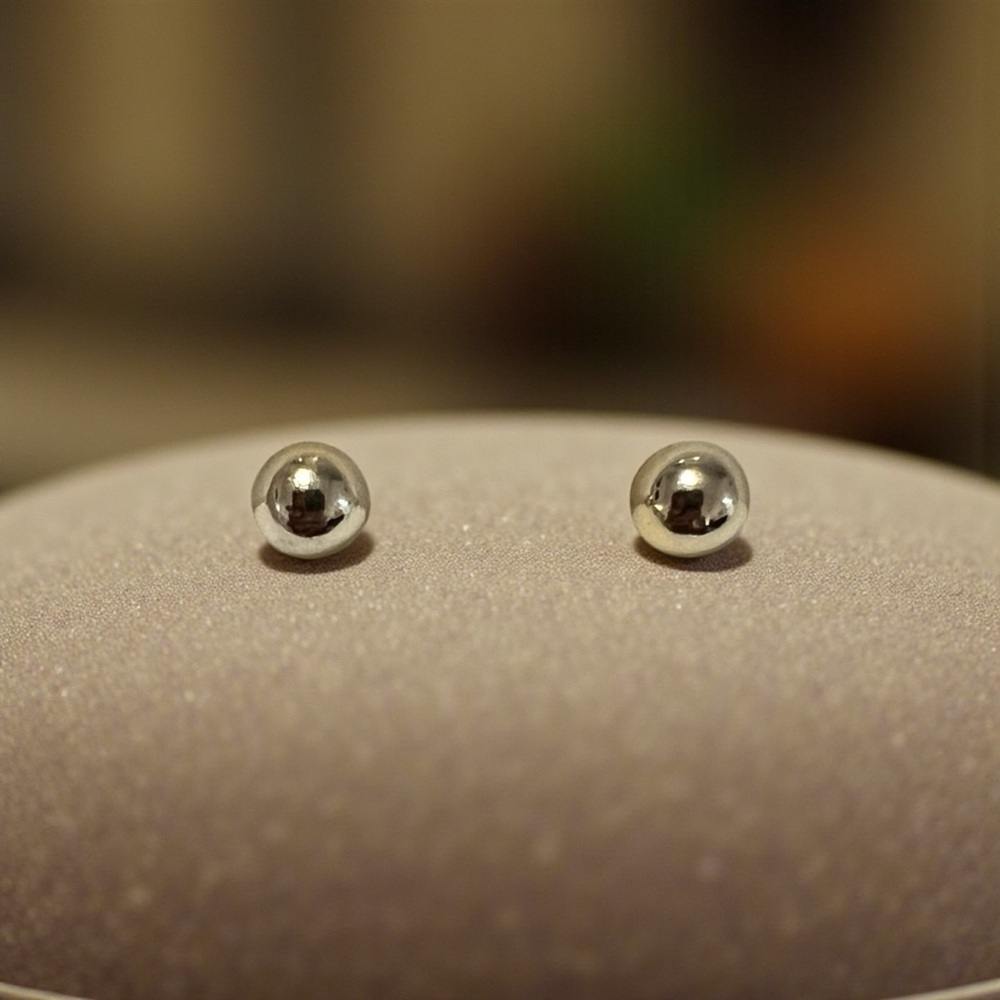 Elegant Gold Stud Earrings